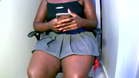 Snapshot of virtual_wifey chatting on March 7, 2025, 6:33 pm Your Virtual Wife online show from March 7, 2025, 6:33 pm