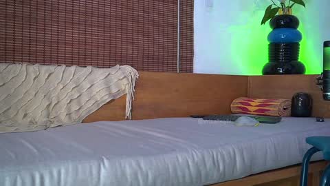 Snapshot of virtualboytvtv chatting on February 7, 2025, 4:24 pm GARY - Help me reach 300 likes - - My Telegram - online show from February 7, 2025, 4:24 pm