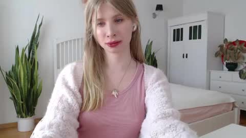 Snapshot of visceratio chatting on April 22, 2026, 1:45 pm Visceratio online show from April 22, 2026, 1:45 pm
