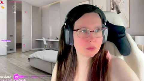 Snapshot of visecret chatting on June 2, 2026, 11:18 pm Victoria Romans online show from June 2, 2026, 11:18 pm
