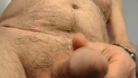 Latin Romantic online show from October 17, 2025, 10:01 pm