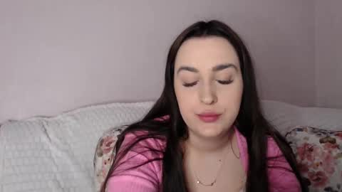 Snapshot of vitalina_freedom chatting on March 7, 2025, 5:17 pm Vitalina online show from March 7, 2025, 5:17 pm