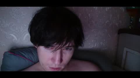 Snapshot of vitiligoboyy chatting on July 21, 2026, 1:30 am vitiligoboyy online show from July 21, 2026, 1:30 am