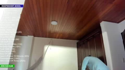 Snapshot of vito_ferrero chatting on May 25, 2026, 1:06 pm Vito Ferrer online show from May 25, 2026, 1:06 pm