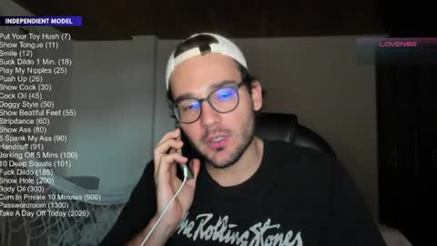 Snapshot of vito_ferrero chatting on July 3, 2026, 8:59 pm Vito Ferrer online show from July 3, 2026, 8:59 pm