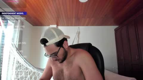 Snapshot of vito_ferrero chatting on July 16, 2026, 12:44 pm Vito Ferrer online show from July 16, 2026, 12:44 pm
