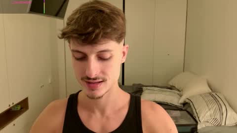 Snapshot of vitoraugustoxxx chatting on June 2, 2026, 8:22 pm vitoraugustoxxx online show from June 2, 2026, 8:22 pm