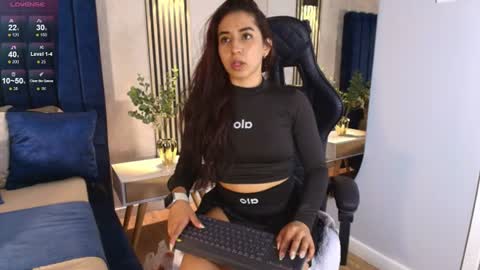 Snapshot of vittoria_conti_ chatting on July 8, 2026, 5:39 pm vittoria online show from July 8, 2026, 5:39 pm
