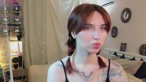 Snapshot of vittorianix chatting on May 10, 2026, 5:51 pm VittoriaNix online show from May 10, 2026, 5:51 pm