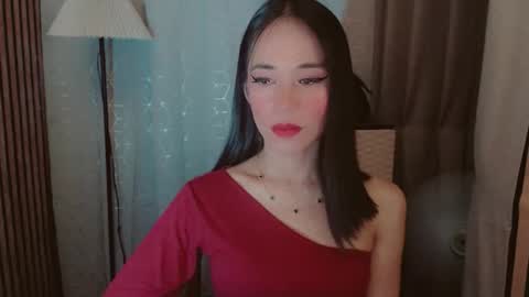Snapshot of vivahotbabessandra chatting on May 14, 2026, 12:34 pm SANDRA GOING YOU online show from May 14, 2026, 12:34 pm