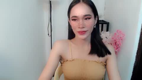 Snapshot of vivahotbabessandra chatting on June 24, 2026, 11:09 am SANDRA GOING YOU online show from June 24, 2026, 11:09 am