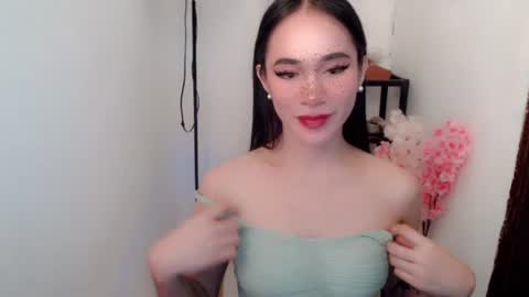 Snapshot of vivahotbabessandra chatting on June 25, 2026, 6:12 pm SANDRA GOING YOU online show from June 25, 2026, 6:12 pm