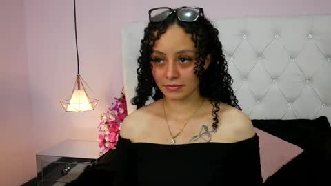 Vivi online show from September 27, 2025, 4:06 am