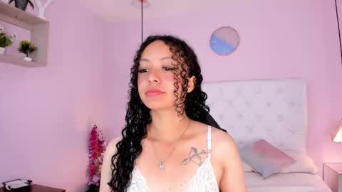 Vivi online show from January 6, 2026, 3:54 am