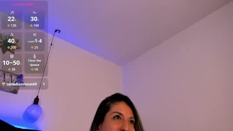vivi_stars online show from June 8, 2026, 2:34 am