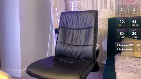 Vivian Evans online show from March 16, 2026, 5:44 am