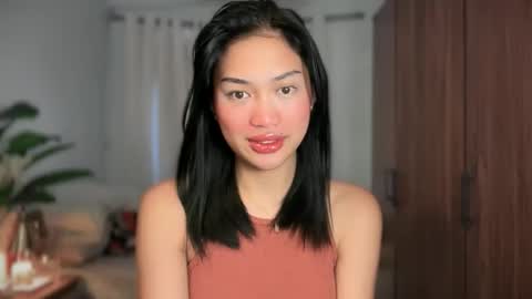 Snapshot of vivian_roberts chatting on May 9, 2026, 9:53 pm Vivian online show from May 9, 2026, 9:53 pm