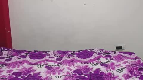 Snapshot of vivian_walt_ chatting on February 10, 2025, 2:48 pm melissa online show from February 10, 2025, 2:48 pm