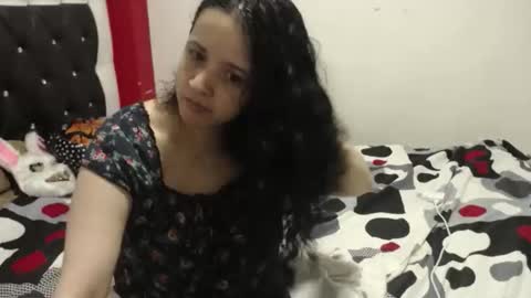 Snapshot of vivian_walt_ chatting on November 26, 2025, 4:24 am melissa online show from November 26, 2025, 4:24 am