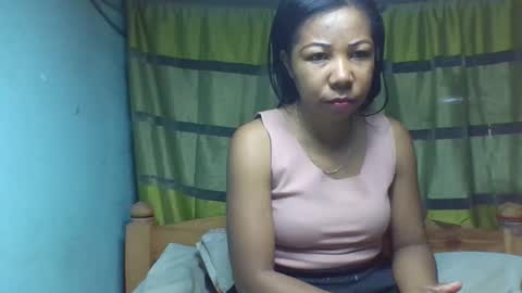 viviane0812 online show from September 20, 2025, 5:19 am