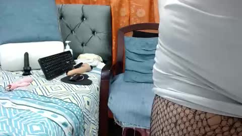 Snapshot of viviannajhonson chatting on April 10, 2026, 1:11 am ViviannaJhonson online show from April 10, 2026, 1:11 am