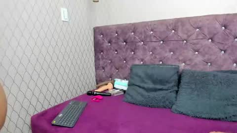 Snapshot of vivianrose3x chatting on March 6, 2025, 3:13 am VivianRose online show from March 6, 2025, 3:13 am