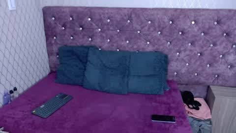 Snapshot of vivianrose3x chatting on September 30, 2025, 3:22 am VivianRose online show from September 30, 2025, 3:22 am