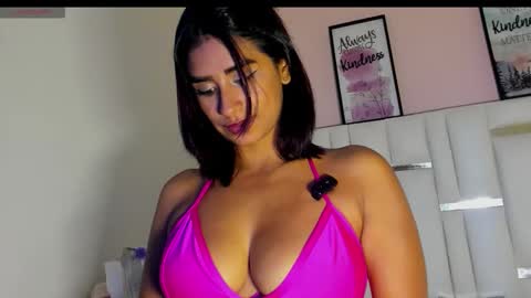 vivi online show from May 20, 2026, 10:27 pm