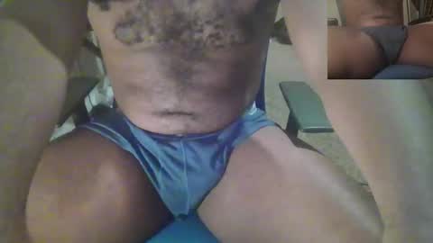 youngbbc538 online show from December 16, 2024, 9:52 pm