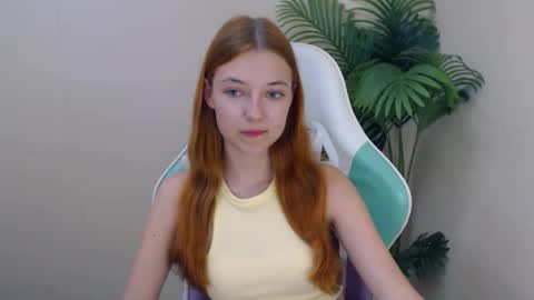 Vivien online show from September 12, 2025, 5:46 pm