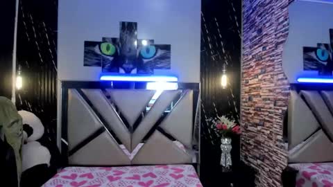 Snapshot of vivienne_hadid chatting on June 5, 2026, 2:23 pm vivienne hadid online show from June 5, 2026, 2:23 pm