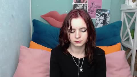 Snapshot of viviennero chatting on November 23, 2025, 5:57 pm Mary online show from November 23, 2025, 5:57 pm