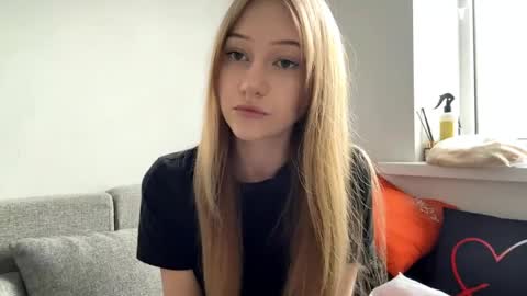 Kristy online show from March 30, 2026, 1:01 pm