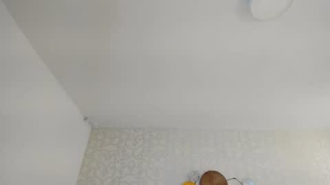 Snapshot of vivifit_08 chatting on July 4, 2026, 6:47 pm vivifit 08 online show from July 4, 2026, 6:47 pm