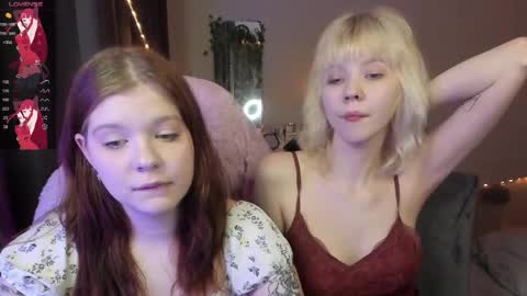 Snapshot of vivy_ chatting on May 22, 2026, 10:15 pm chatur babes online show from May 22, 2026, 10:15 pm