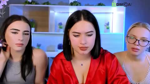 vivy_star online show from March 8, 2026, 2:15 am