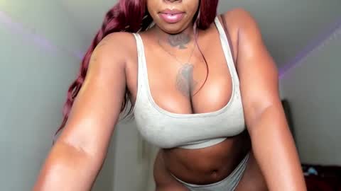 Snapshot of vixen_sasha chatting on December 15, 2025, 10:47 pm Sasha Malone online show from December 15, 2025, 10:47 pm