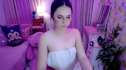 Snapshot of vixenluscious chatting on June 4, 2026, 1:55 am vixenluscious online show from June 4, 2026, 1:55 am