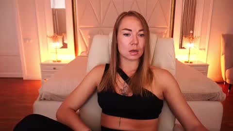 Ur Lady online show from August 2, 2026, 8:29 pm
