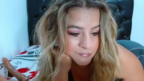 Venus online show from February 25, 2025, 1:30 am