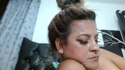 Venus online show from May 15, 2026, 11:12 pm