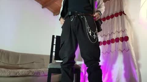 Snapshot of vlad__night chatting on June 4, 2026, 4:07 am Vlad online show from June 4, 2026, 4:07 am