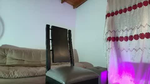 Snapshot of vlad__night chatting on June 14, 2026, 3:30 am Vlad online show from June 14, 2026, 3:30 am