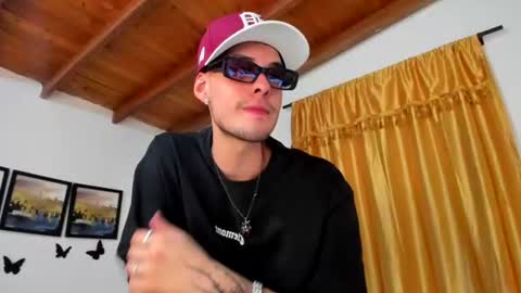 Snapshot of vlad__night chatting on July 30, 2026, 9:14 pm Vlad online show from July 30, 2026, 9:14 pm