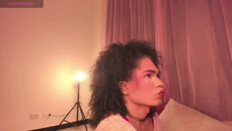 Venus  Vanessa online show from May 2, 2026, 12:59 am