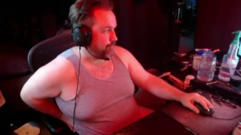 Snapshot of voidcatdaddy chatting on May 16, 2026, 2:19 am Rev online show from May 16, 2026, 2:19 am