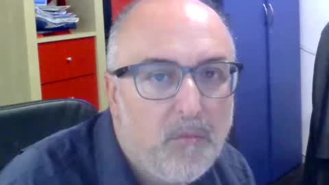 volpi72 online show from October 25, 2025, 10:23 am