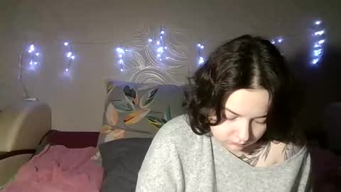 Volshebnik1302 online show from January 9, 2025, 5:33 pm