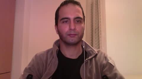 Snapshot of volve5 chatting on February 11, 2025, 9:35 pm volve5 online show from February 11, 2025, 9:35 pm