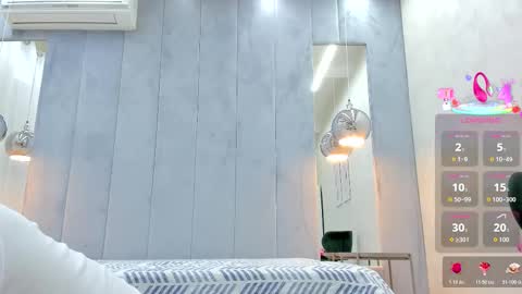 Snapshot of von_dee chatting on November 12, 2025, 6:03 am von_dee online show from November 12, 2025, 6:03 am